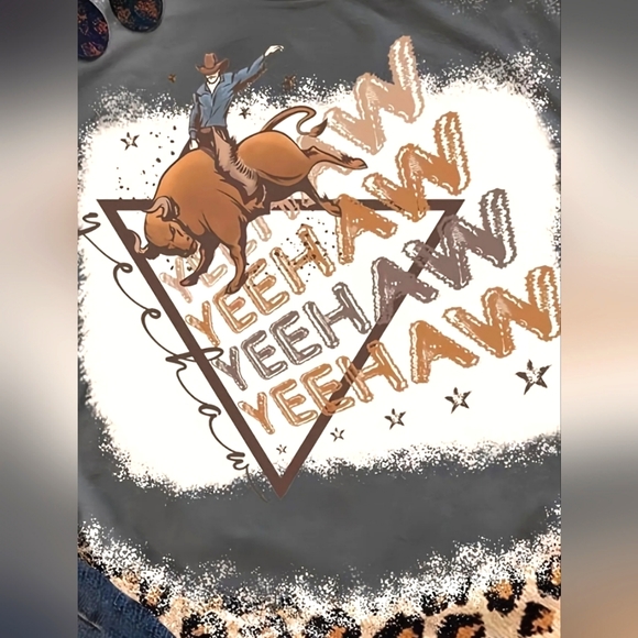 Yee Haw T-shirt - Picture 3 of 3